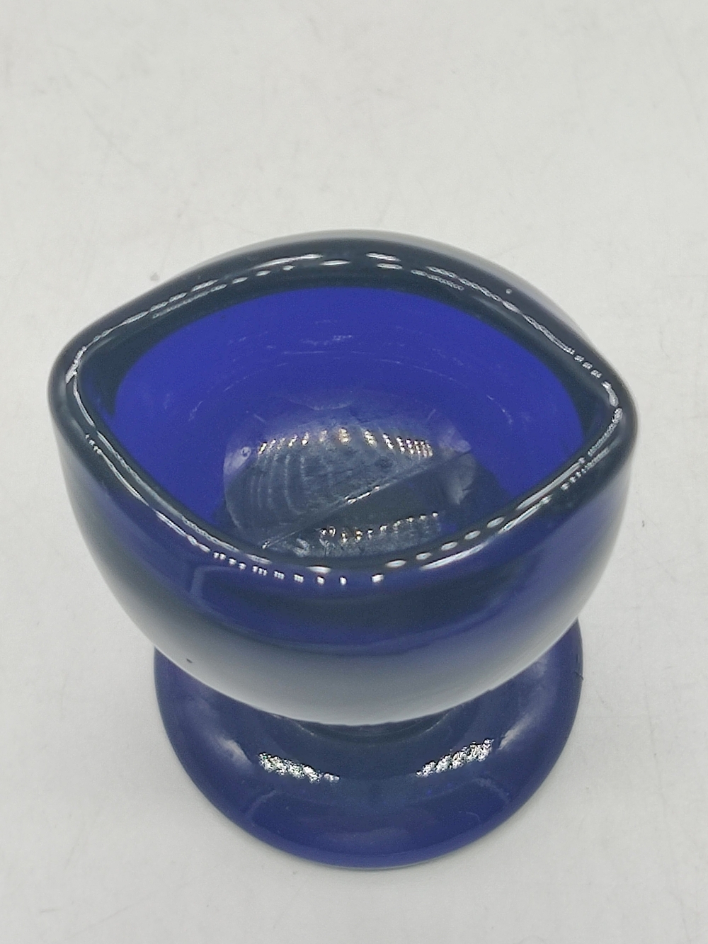 Vintage Cobalt Blue Glass Pedestal Eye Bath Wash Cup...Made In England